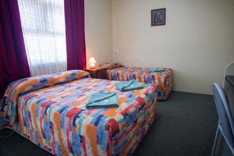 Murray Bridge Motor Inn - Accommodation Gladstone 1