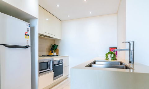 MWP25-Comfy 2 Bedroom Apt In Wentworth Point - Accommodation Gladstone 2