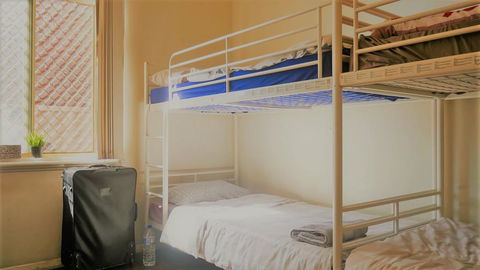 MyOZexp Palmerston Lodge - Accommodation Gladstone 3