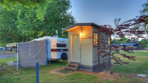 Myrtleford Holiday Park - Accommodation Gladstone 3