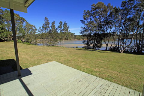 Nanny's Beach House - Accommodation Gladstone 0