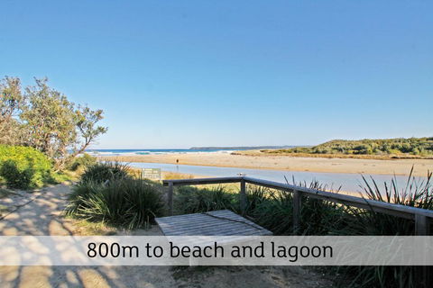 Nanny's Beach House - Accommodation Gladstone 1