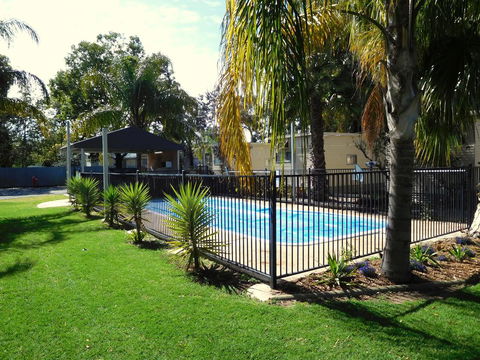 Narrabri Motel And Caravan Park - Accommodation Gladstone 0