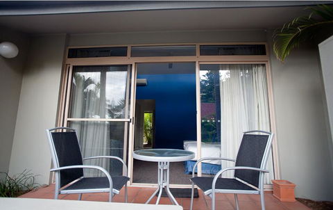 Nautilus Beachfront Villas & Spa - Accommodation Gladstone 0