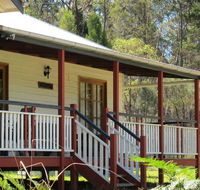 Neds Cabin - Accommodation Gladstone
