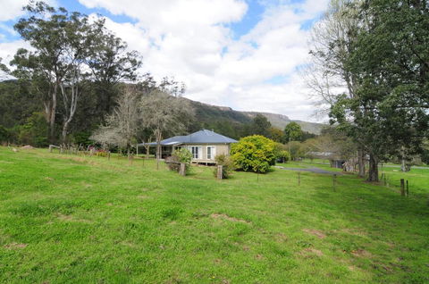 Nellsville Cottage - Kangaroo Valley - Accommodation Gladstone 1