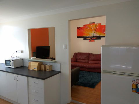 Forrest St Apartments - Accommodation Gladstone 0