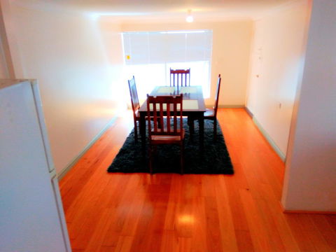 Forrest St Apartments - Accommodation Gladstone 16