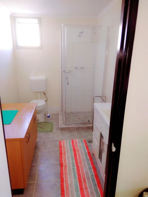 Forrest St Apartments - Accommodation Gladstone 11