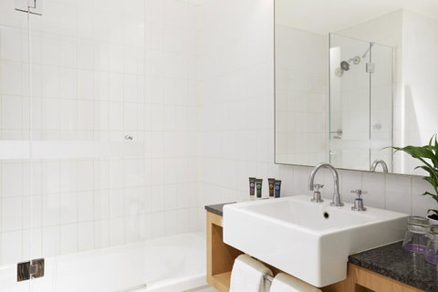 Novotel Perth Langley - Accommodation Gladstone 2