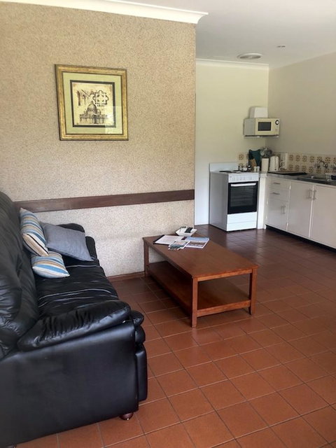 Augusta Escape Holiday Units - Accommodation Gladstone 4