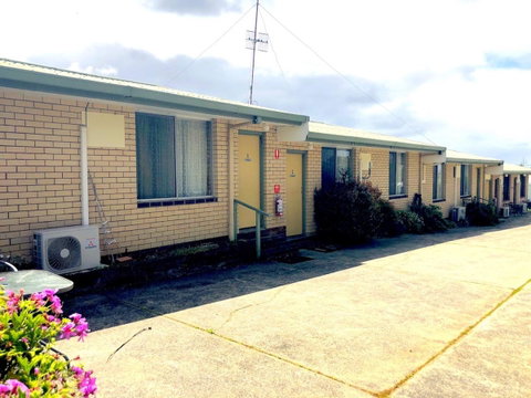 Augusta Escape Holiday Units - Accommodation Gladstone 0