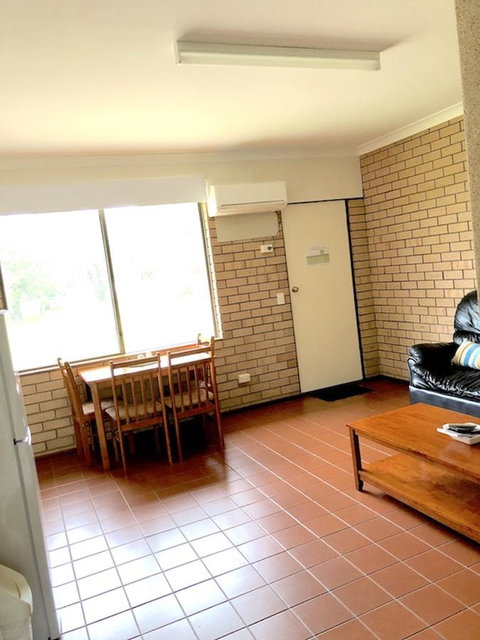 Augusta Escape Holiday Units - Accommodation Gladstone 8