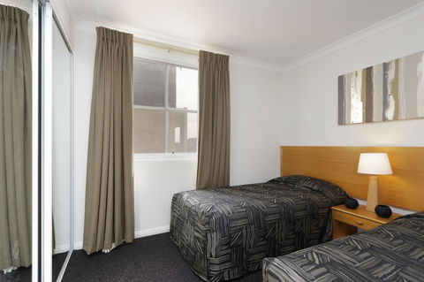 Hillarys Marina Apartment - Accommodation Gladstone 18