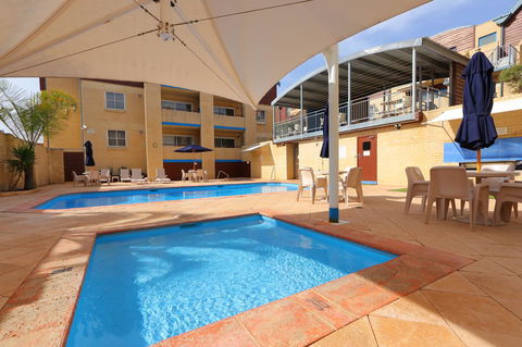 Hillarys Marina Apartment - Accommodation Gladstone 36