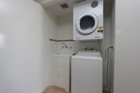 Hillarys Marina Apartment - Accommodation Gladstone 22