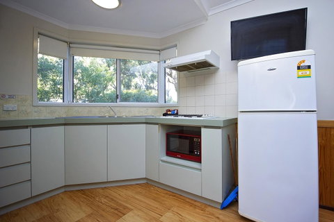 Discovery Parks - Woodman Point - Accommodation Gladstone 2