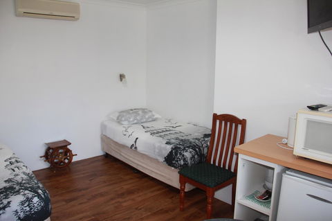 Busselton Ithaca Motel - Accommodation Gladstone 40