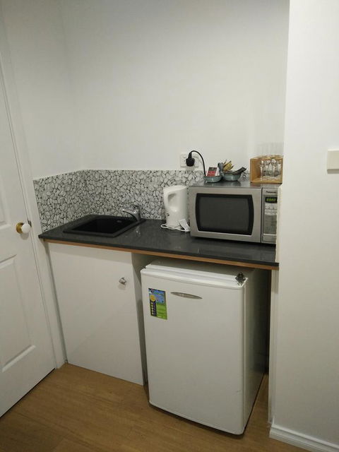 Busselton Ithaca Motel - Accommodation Gladstone 18