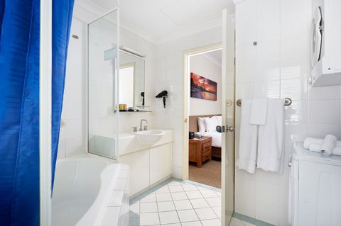 Broadwater Resort Como - Accommodation Gladstone 9
