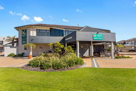 Quality Resort Sorrento Beach - Accommodation Gladstone 12