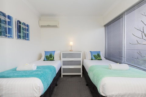 Cottesloe Beach House II - Accommodation Gladstone 8