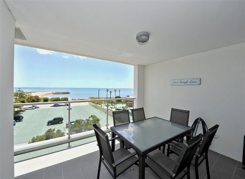 Nautica Residences Mandurah - Accommodation Gladstone 5