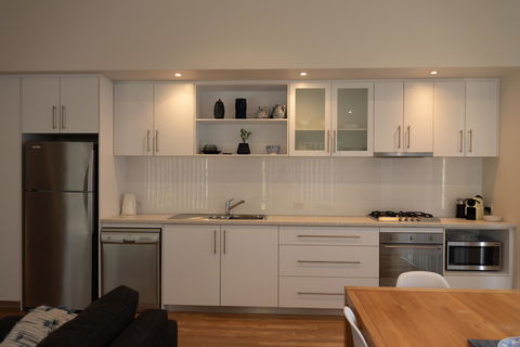 Cape Villas Dunsborough Unit 2 - Accommodation Gladstone 4