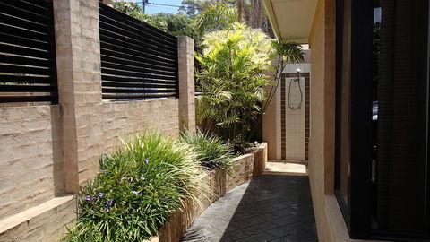 BeachHideaway@Scarborough - Accommodation Gladstone 38