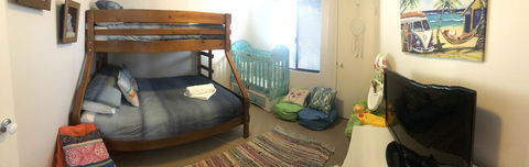BeachHideaway@Scarborough - Accommodation Gladstone 3