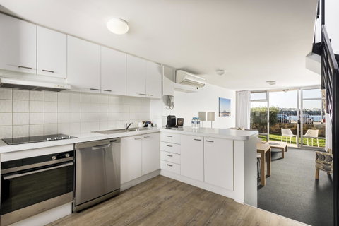 Be. Fremantle - Accommodation Gladstone 7