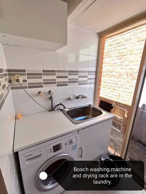 Cosy Easy Access Home Near Perth CBD And Fremantle - Accommodation Gladstone 2