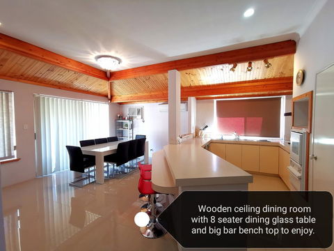 Cosy Easy Access Home Near Perth CBD And Fremantle - Accommodation Gladstone 11