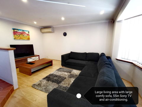 Cosy Easy Access Home Near Perth CBD And Fremantle - Accommodation Gladstone 6