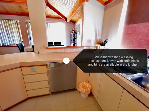 Cosy Easy Access Home Near Perth CBD And Fremantle - Accommodation Gladstone 8
