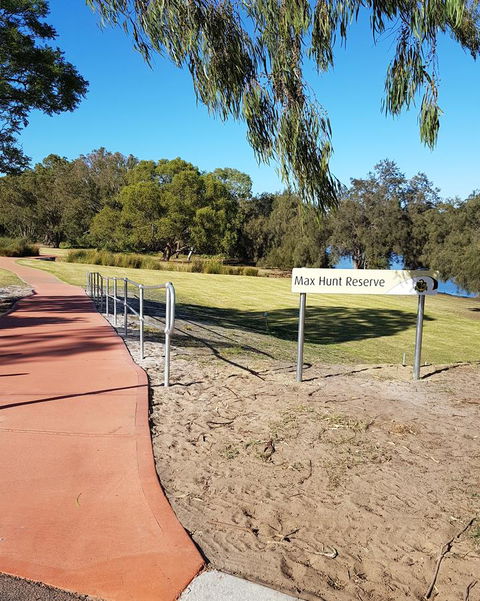 Jacaranda Hideaway Bed & Breakfast - Accommodation Gladstone 20