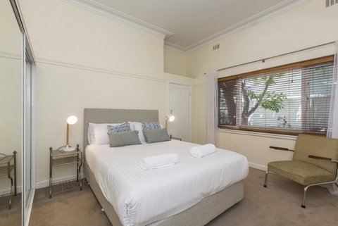 Cottesloe Bel-Air Apartment - Accommodation Gladstone 7