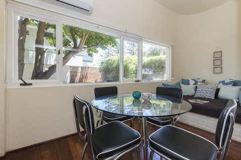 Cottesloe Bel-Air Apartment - Accommodation Gladstone 3