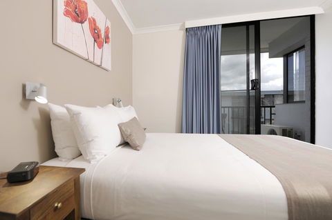 Lodestar Waterside Apartments - Accommodation Gladstone 7