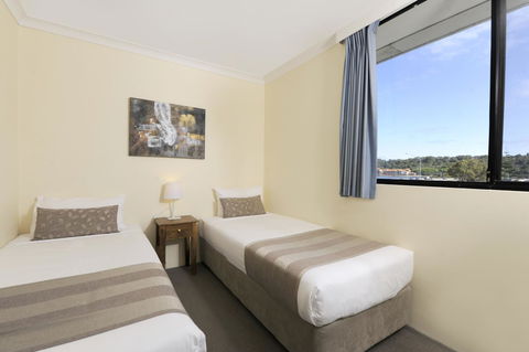 Lodestar Waterside Apartments - Accommodation Gladstone 41