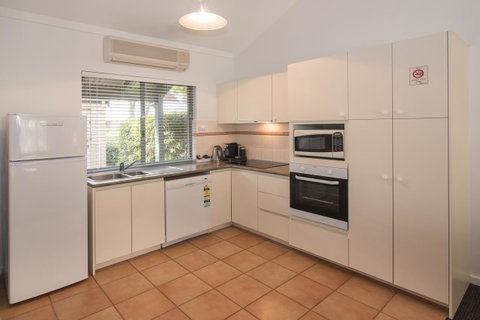 Bayshore Beachside Resort - Accommodation Gladstone 22