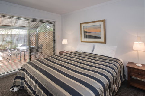 Bayshore Beachside Resort - Accommodation Gladstone 3