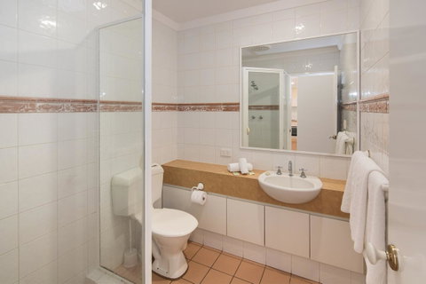 Bayshore Beachside Resort - Accommodation Gladstone 44