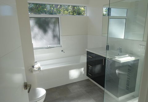 The Villa Dunsborough - Accommodation Gladstone 9