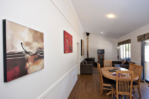 Margaret River Hideaway & Farmstay - Accommodation Gladstone 18