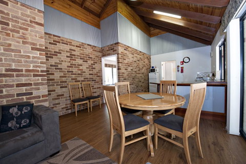 Margaret River Hideaway & Farmstay - Accommodation Gladstone 13