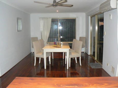 Beach Place @ Leeman - Accommodation Gladstone 6