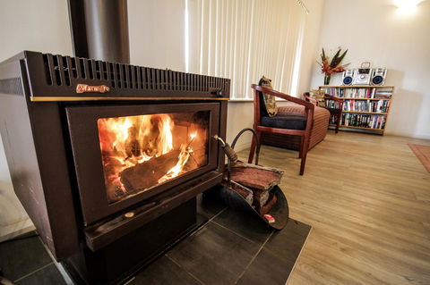 Fern Creek - Accommodation Gladstone 1