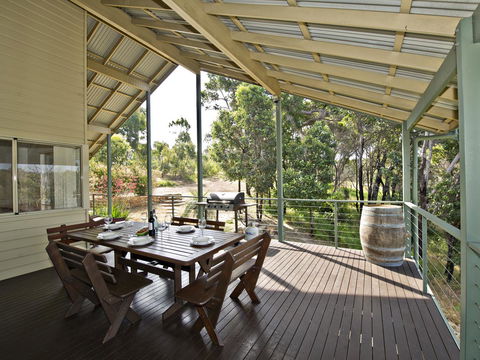 Fern Creek - Accommodation Gladstone 18