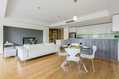 Gallery Serviced Apartments - Accommodation Gladstone 22